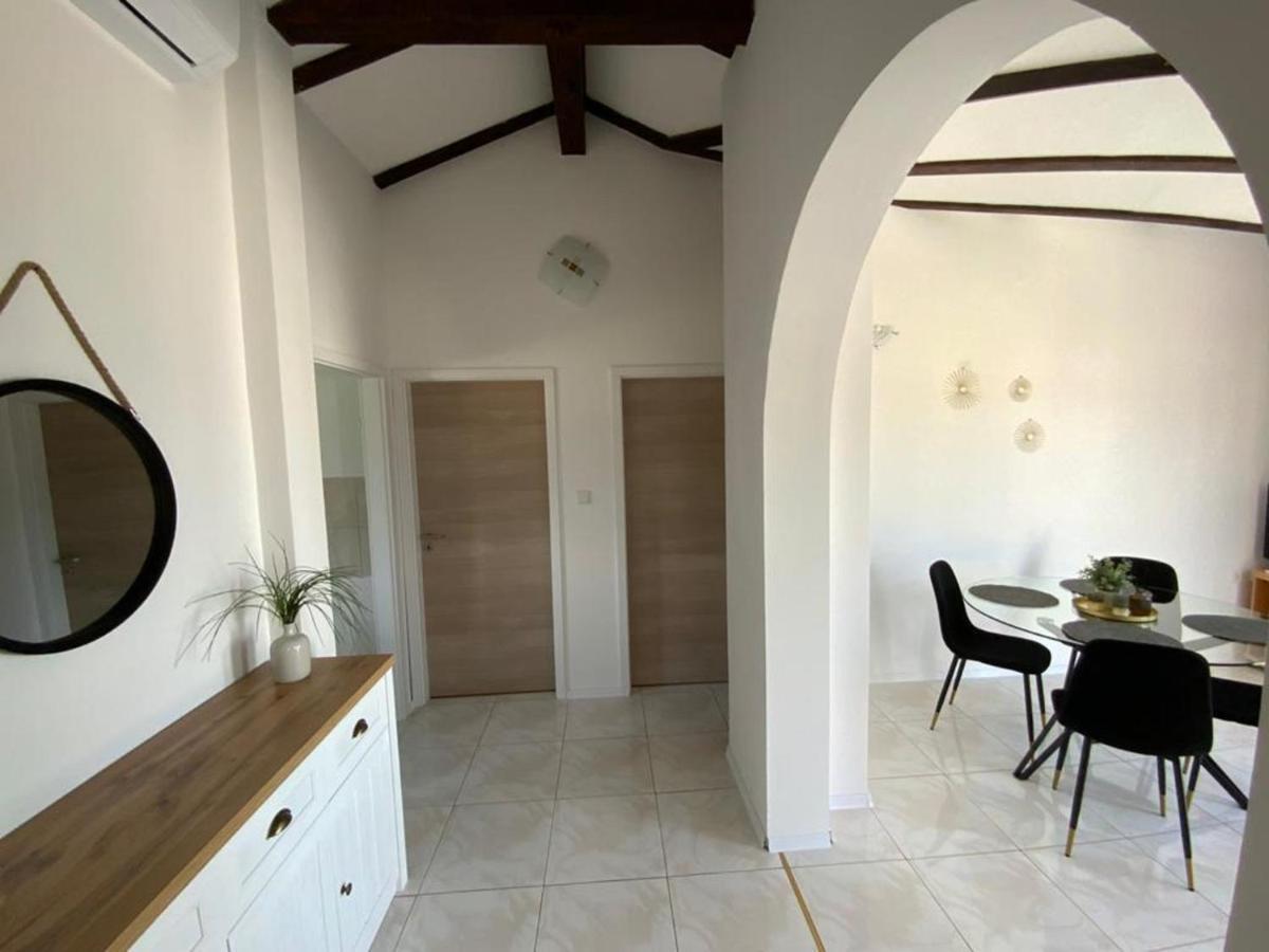 Apartment Eleni Sibenik Exterior photo